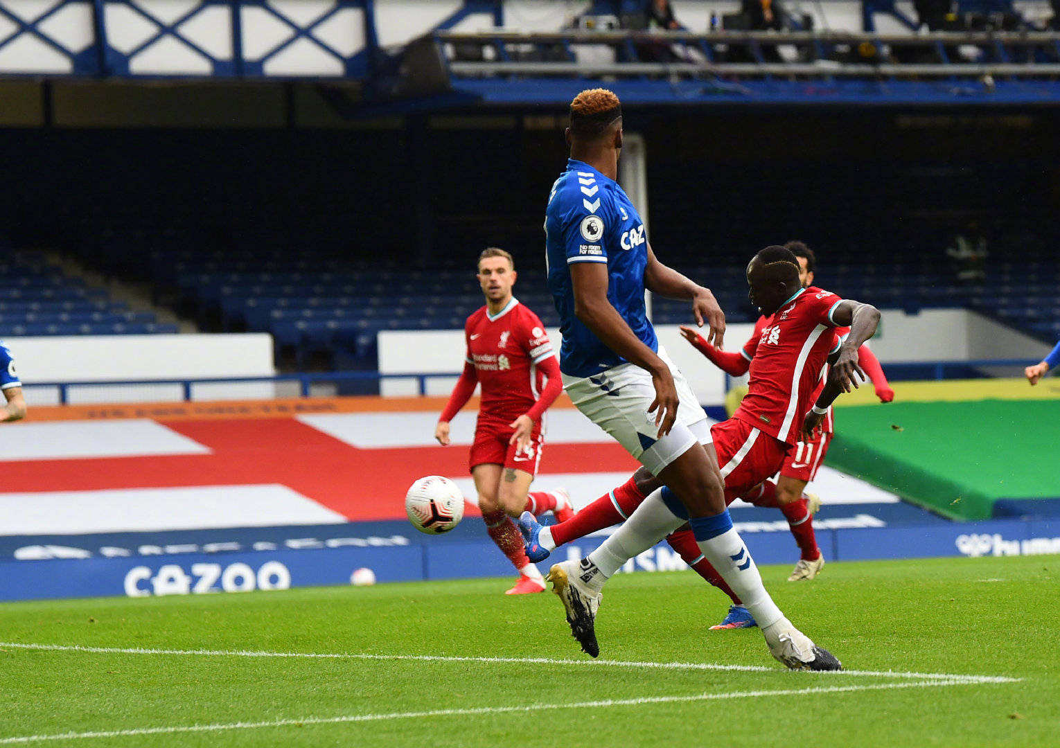 在进攻上找 在进攻上找