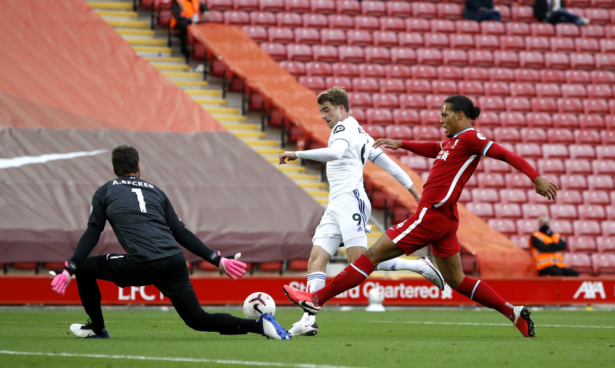 蓝军的中卫 蓝军的中卫